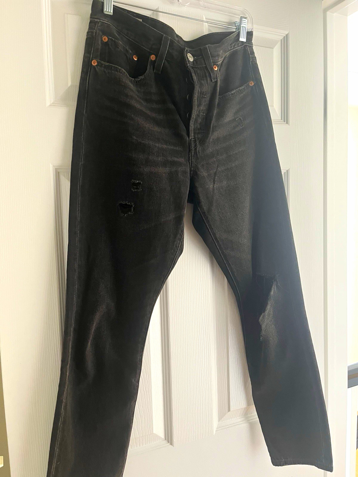 Levi’s Premium Black Denim Jeans Slim Straight Button Fly Distressed 5-Pocket