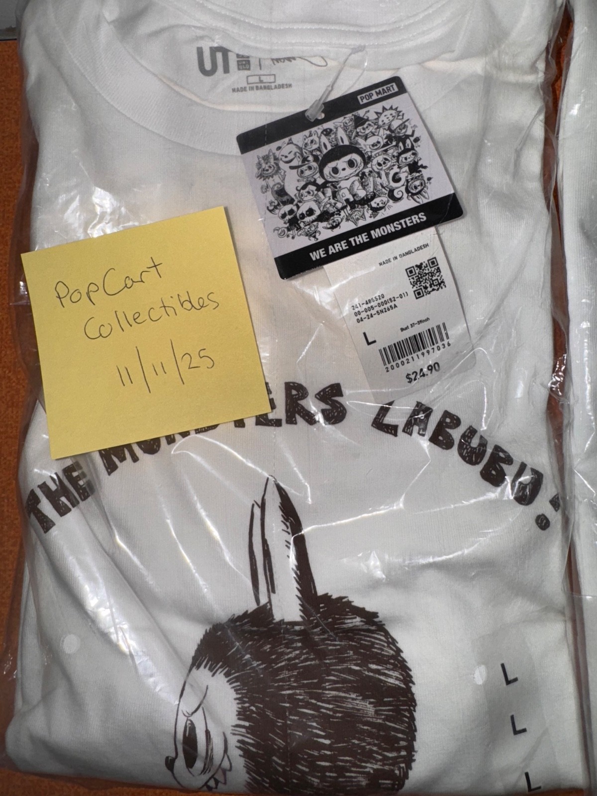 (US) UNIQLO x POP MART Labubu Tee L Blck/White North America Exclusive Authentic