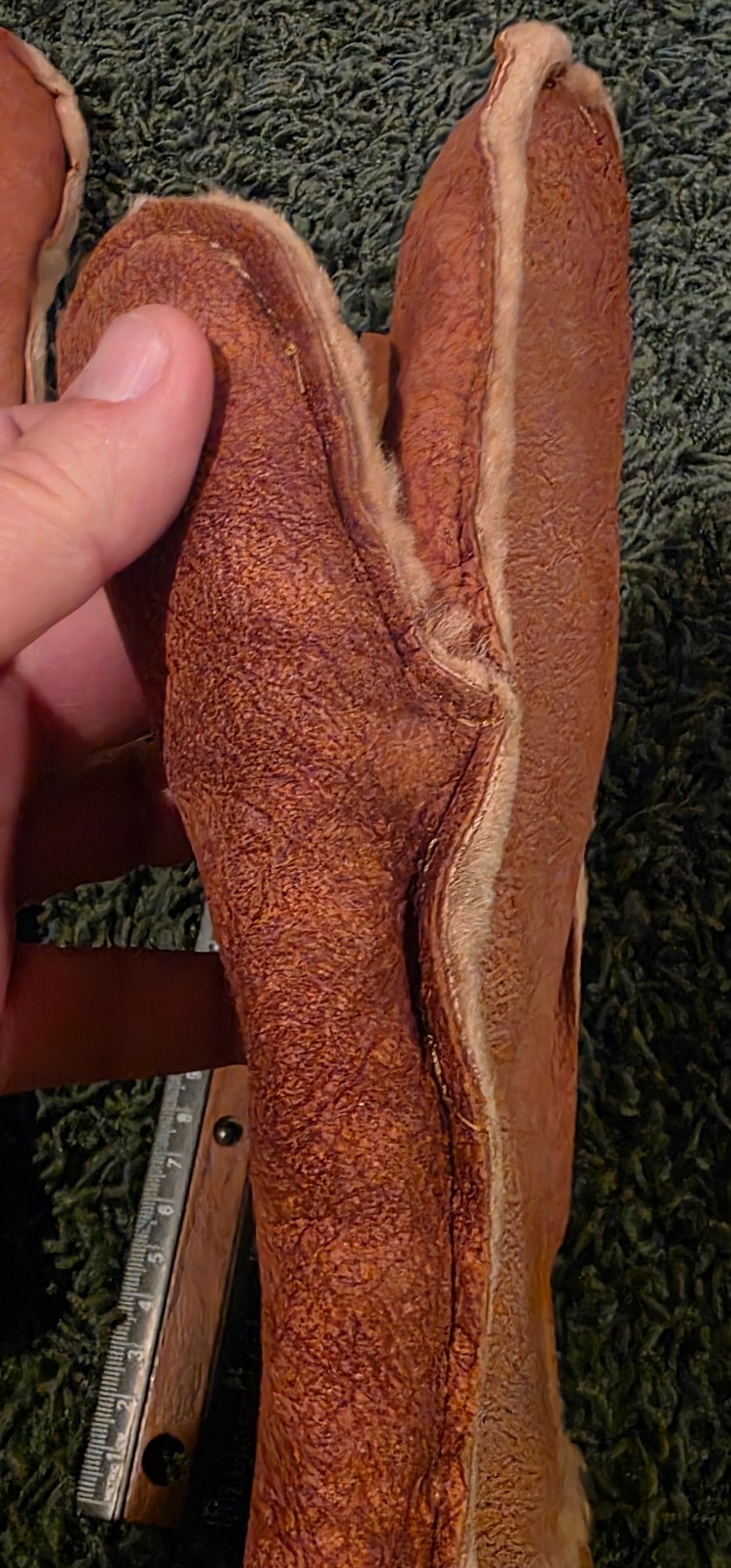 Orvis XL 15 1/2″ long Fleece Lined Leather Mittens
