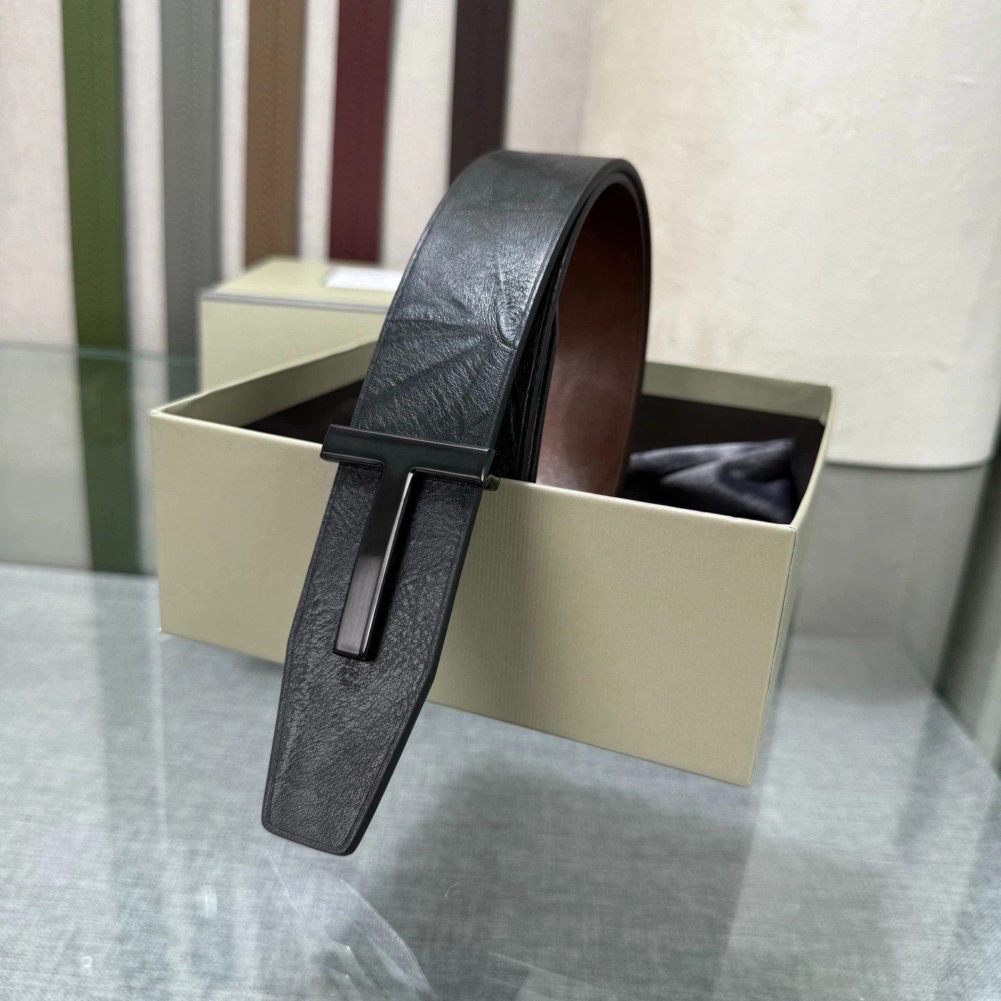 Tom Ford Black Brown Reversible Leather T Buckle 38mm Dress Belt w/ Box