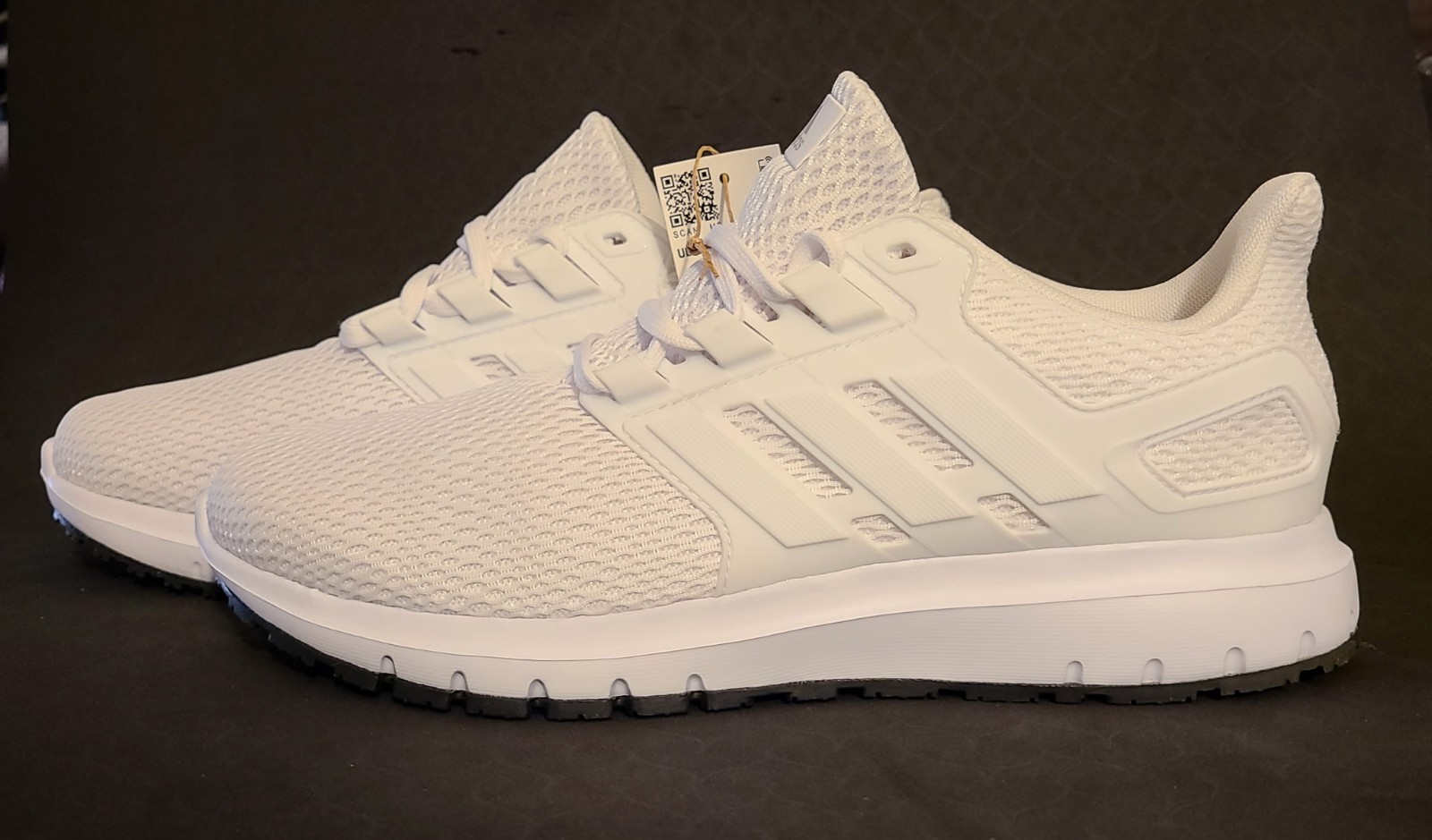 adidas Ultimashow FX3631 Cloud White/Cloud White/Grey Two Men’s Athletic Sneaker