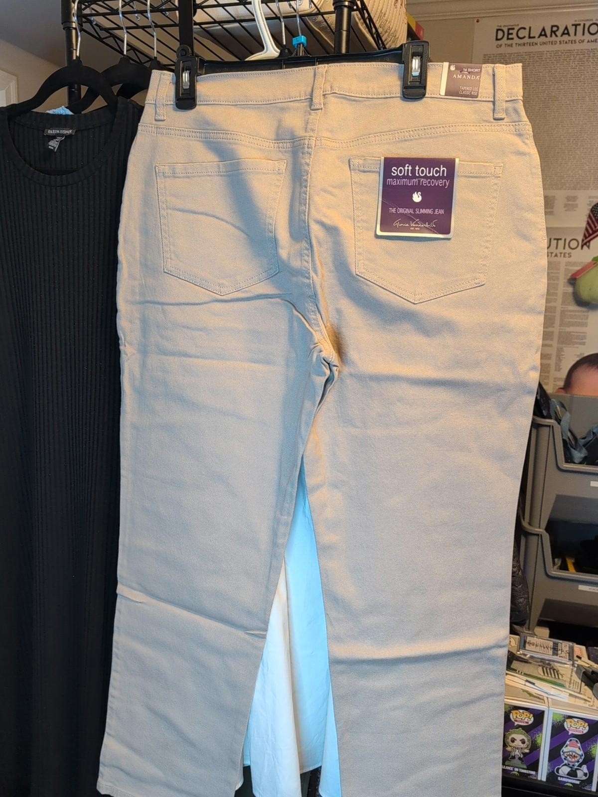 Gloria Vanderbilt Women’s Pants, Tan , New With Tags, Swan Series NWT size 14