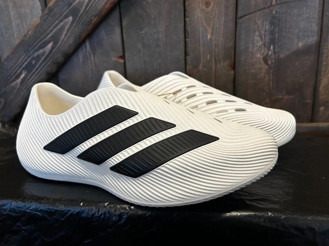 Adidas Men Purechill White Black Slip On