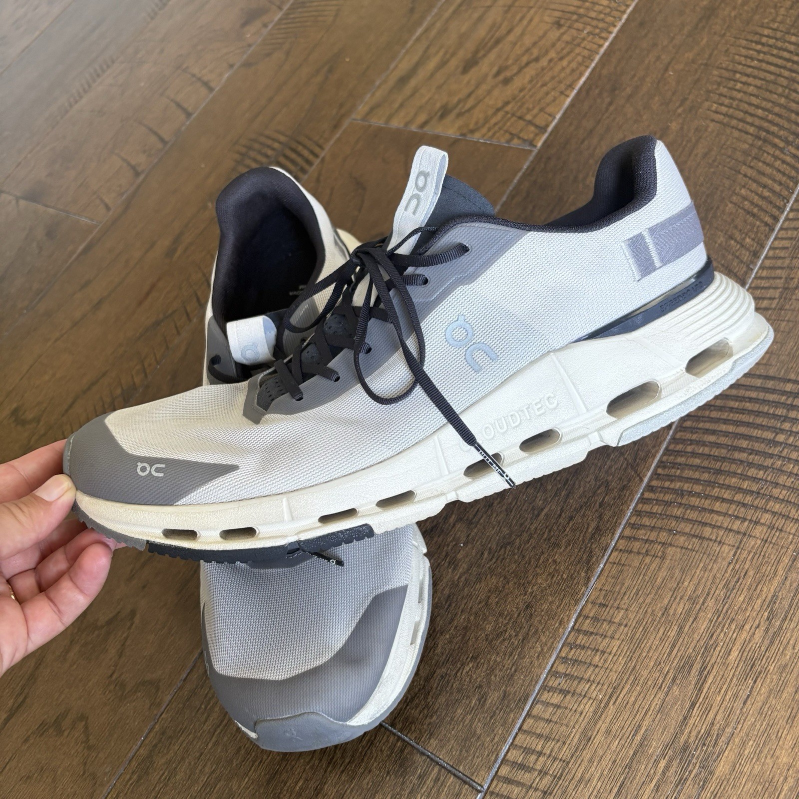 Size 14 – On Cloud Cloundonva Gray Men’s Big And Tall Athletic Sneakers