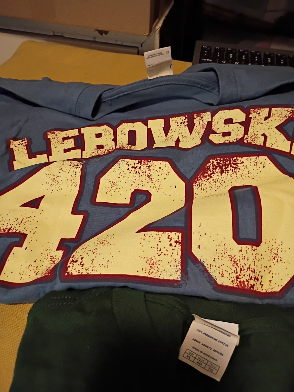 Lot of t shirts 24 pcs Various Sizes