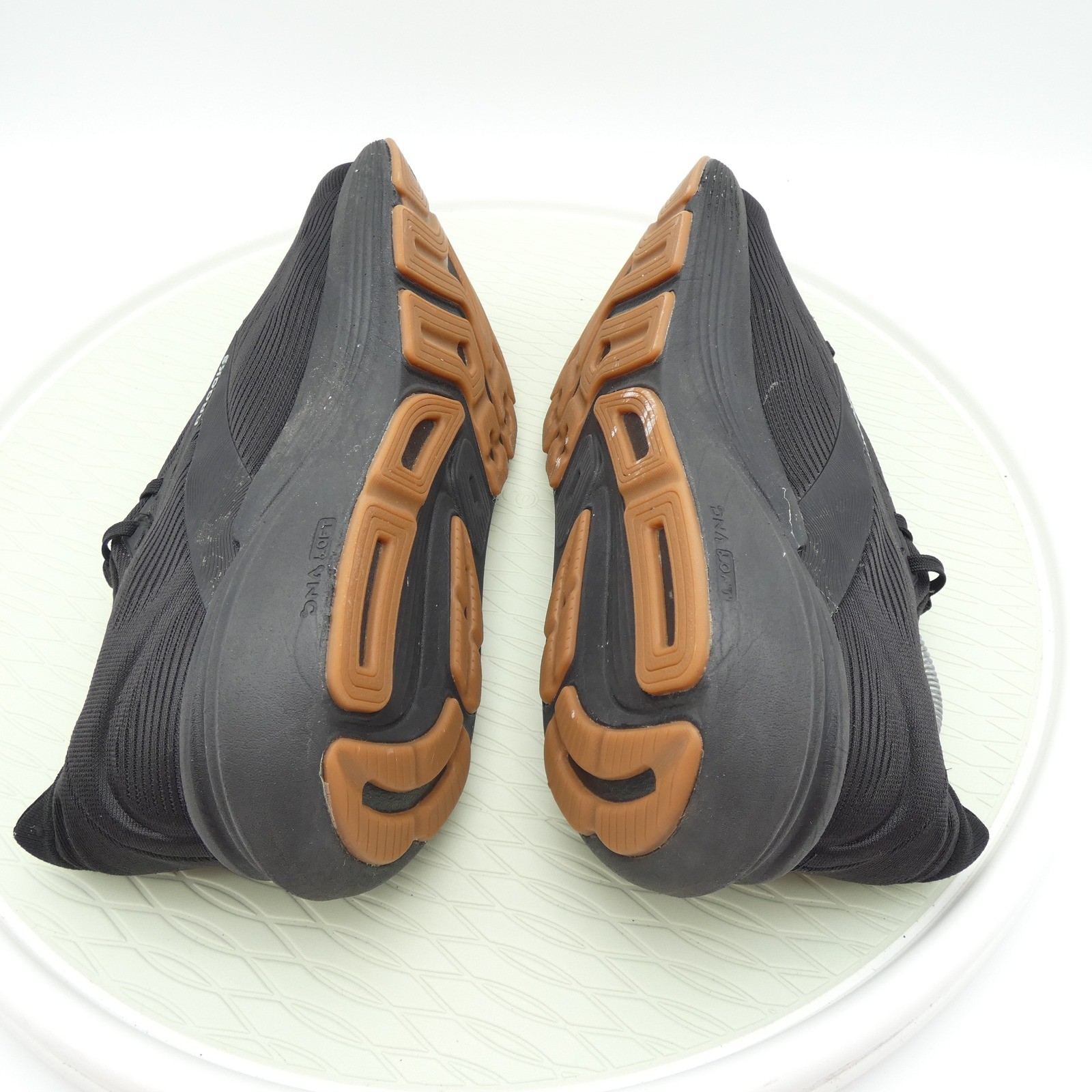 Brooks Revel 6 Mens Running Shoes Black Gum Sole Athletic Sneakers 1103911D058