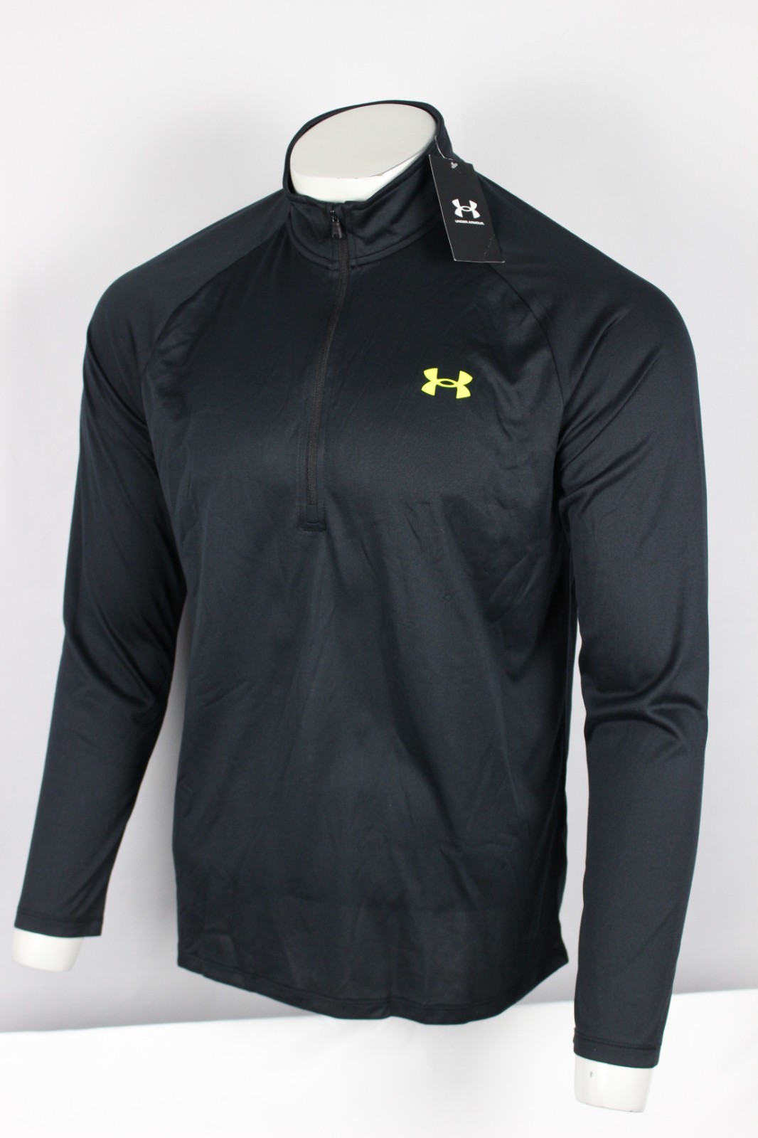 Under Armour Men’s Tech 2.0 1/2 Zip Pullover Long Sleeve Black 1328495 006