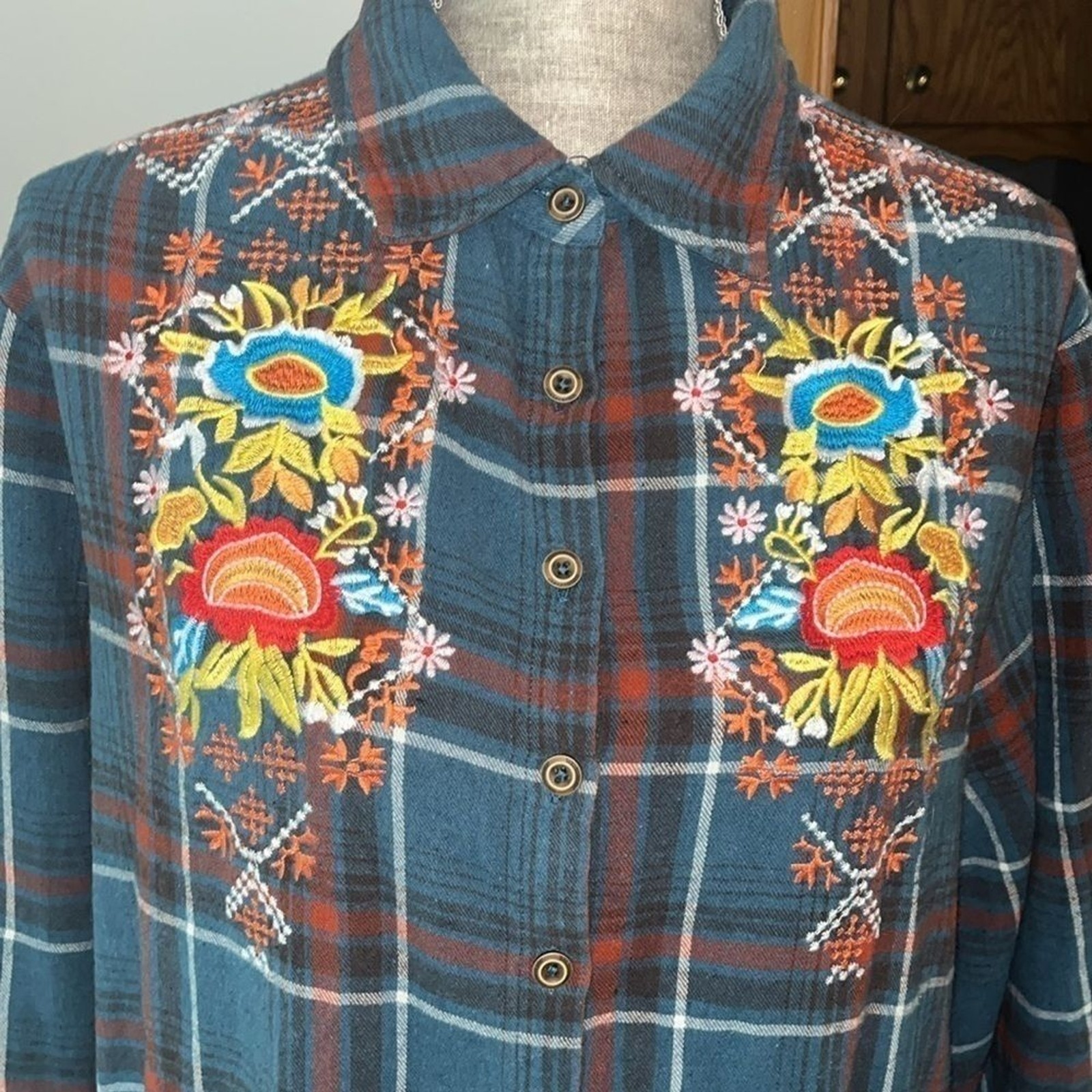 🤎 M Embroidered Flannel Tunic Longline Pockets Rodeo Boho Festival Art To Wear