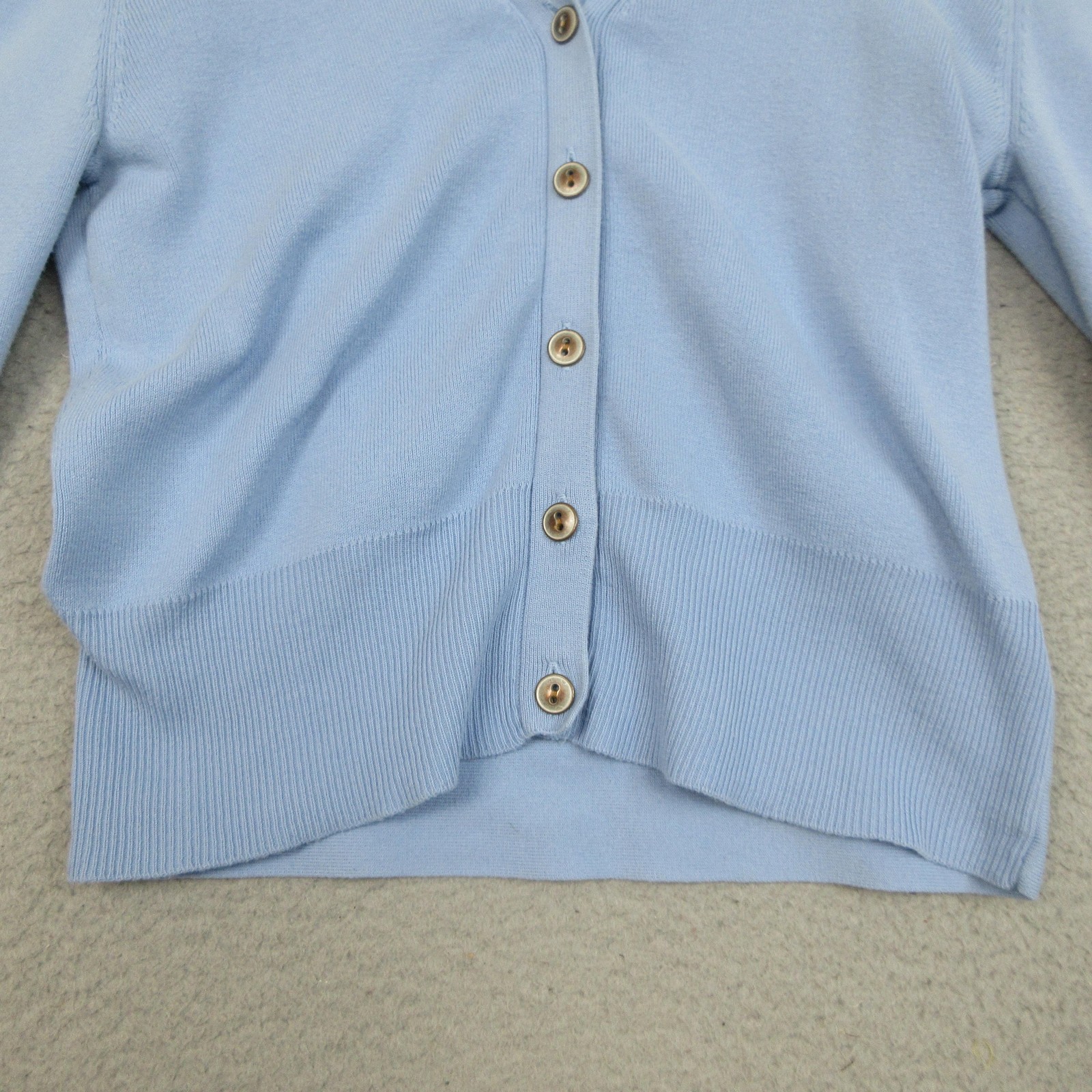 Cabi Cardigan Sweater Womens Medium Blue V Neck Button Front Split Back Knit