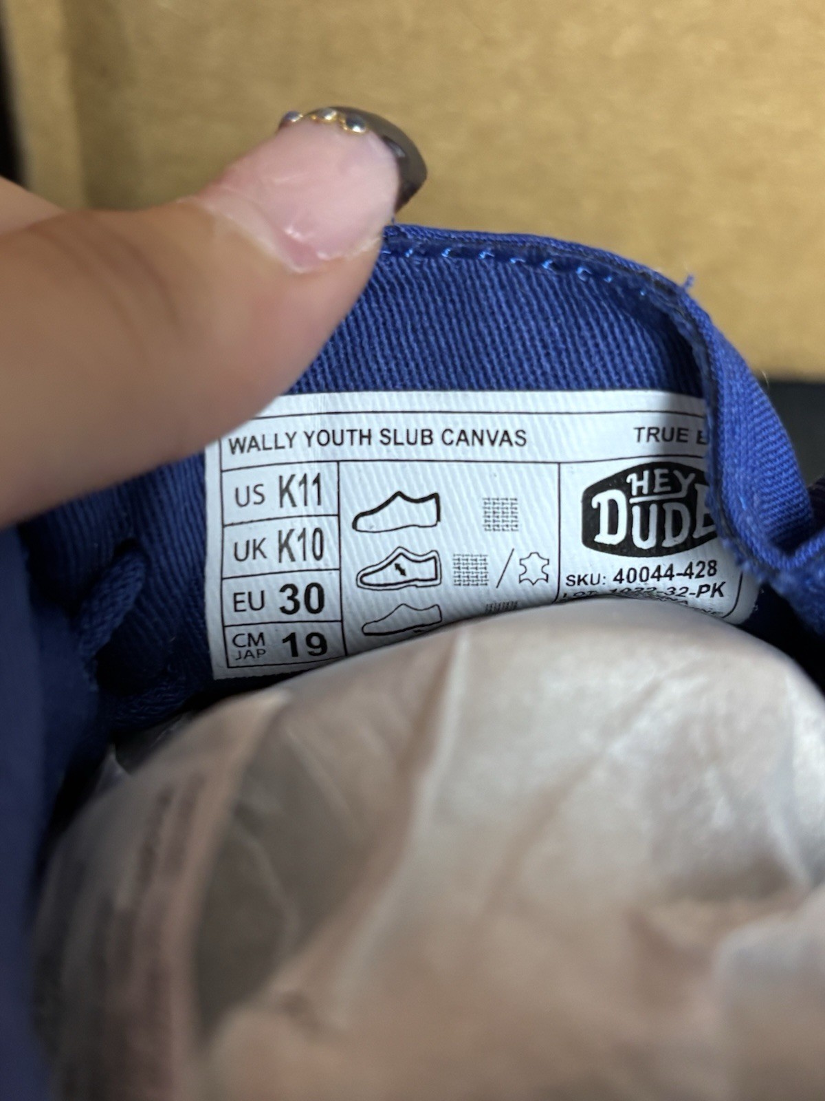 Size K11 – Hey Dude Wally blue Slub Canvas Brand new No box 40044 428