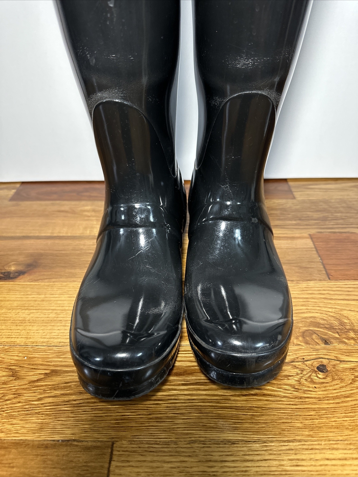 Hunter Original Women’s Black Adjustable Gloss Rain Boots 22in, Black, US Size 8