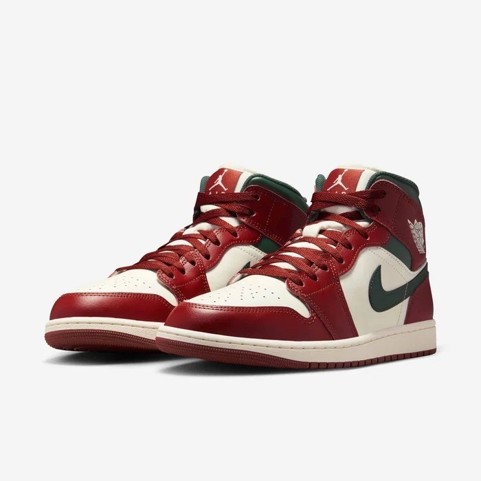 Air Jordan 1 Mid