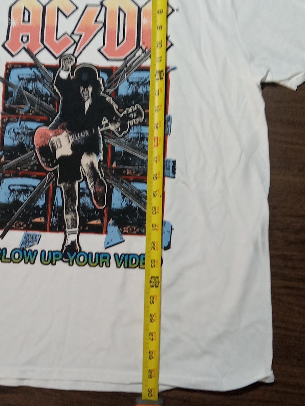 AC/DC T-shirt Men’s Size Large “Blow Up Your Video” Angus Young Tee