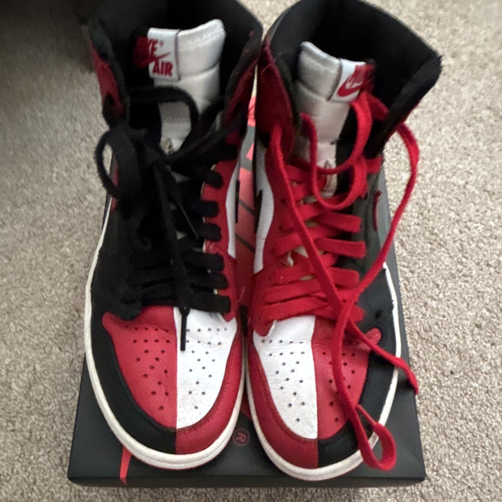 Nike Men’s High-Top Athletic Sneakers Red Black White Colorblock Lace-Up