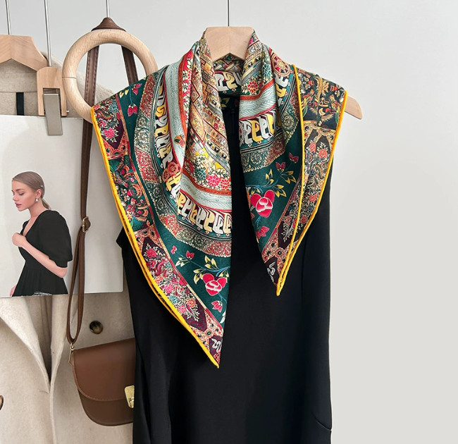 70% Cashmere 30% Silk Neckerchief cashew Print Wrap Scarf Shape Bandana 65X65cm