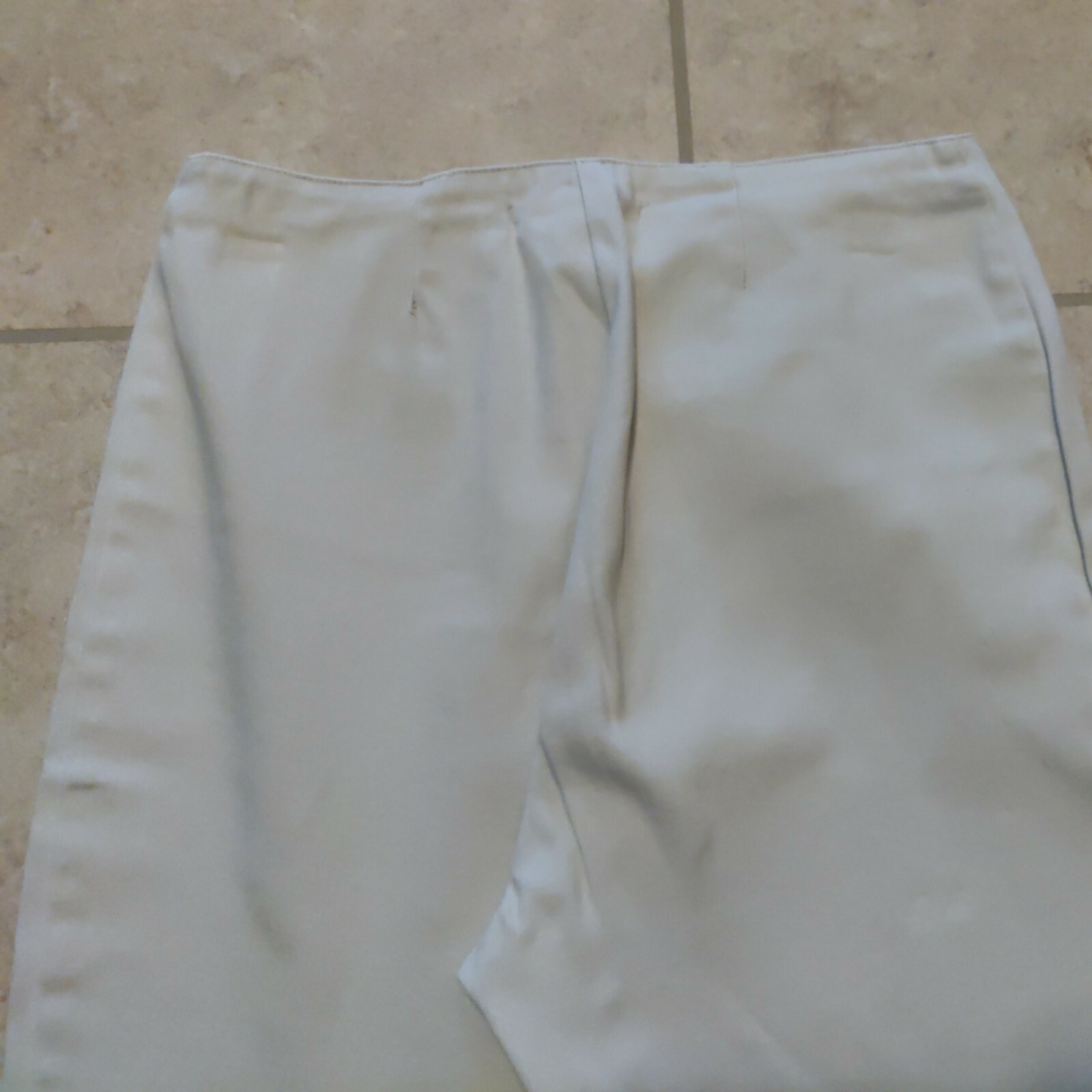 Sanctuary women’s size 8 pants tan color cuffed legs zip 2 front pockets