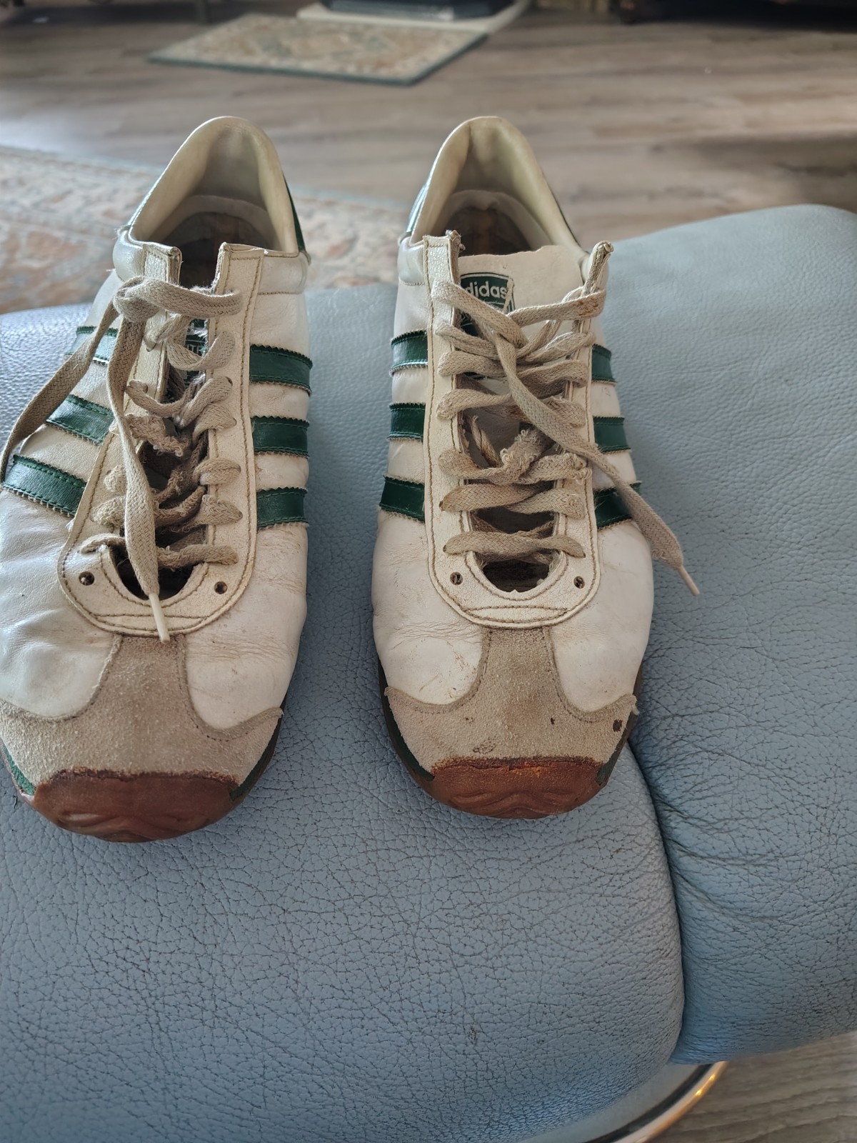 vintage 70s Adidas cross country running shoes size 8.5
