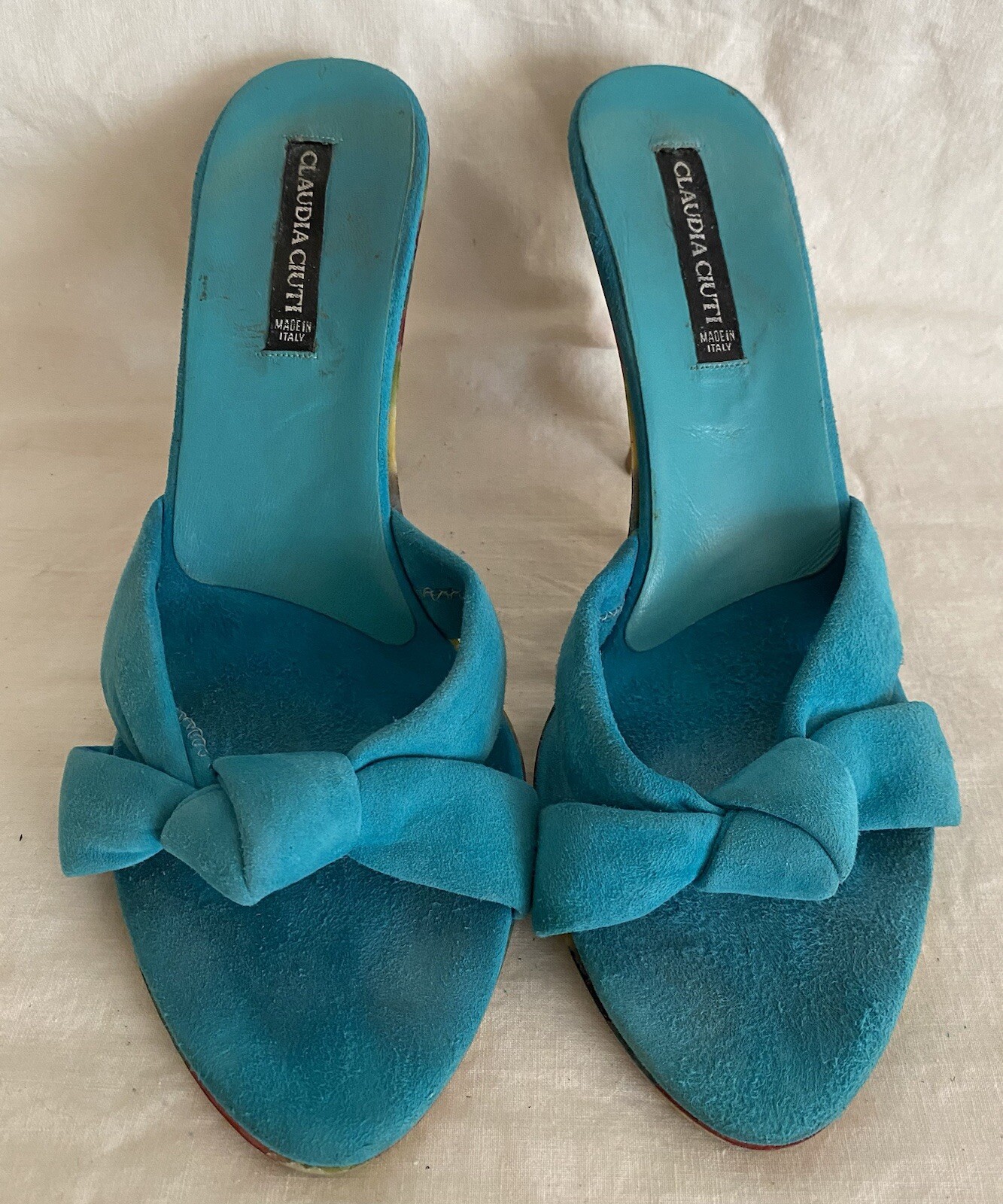 C.2005 Claudia Ciuti Nova Turquoise Suede Slide – Size 7