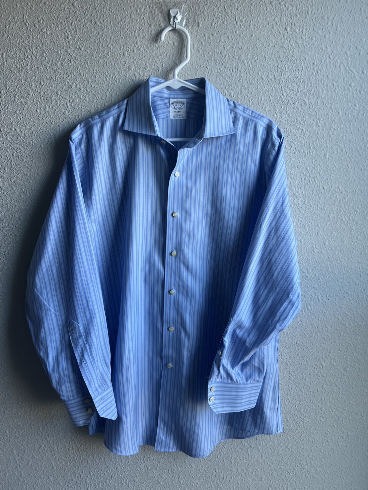 Brooks Brothers Dress Shirt Mens 16-33 Regent Fit Supima Long Sleeve