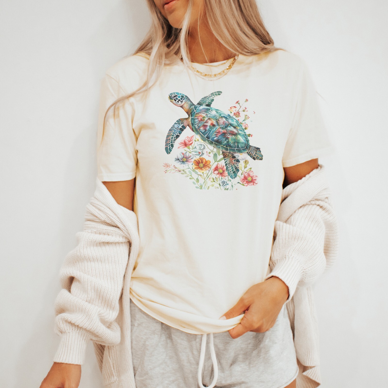 Sea Turtle Shirt Floral Boho Ocean Life Graphic T-Shirt Vacation