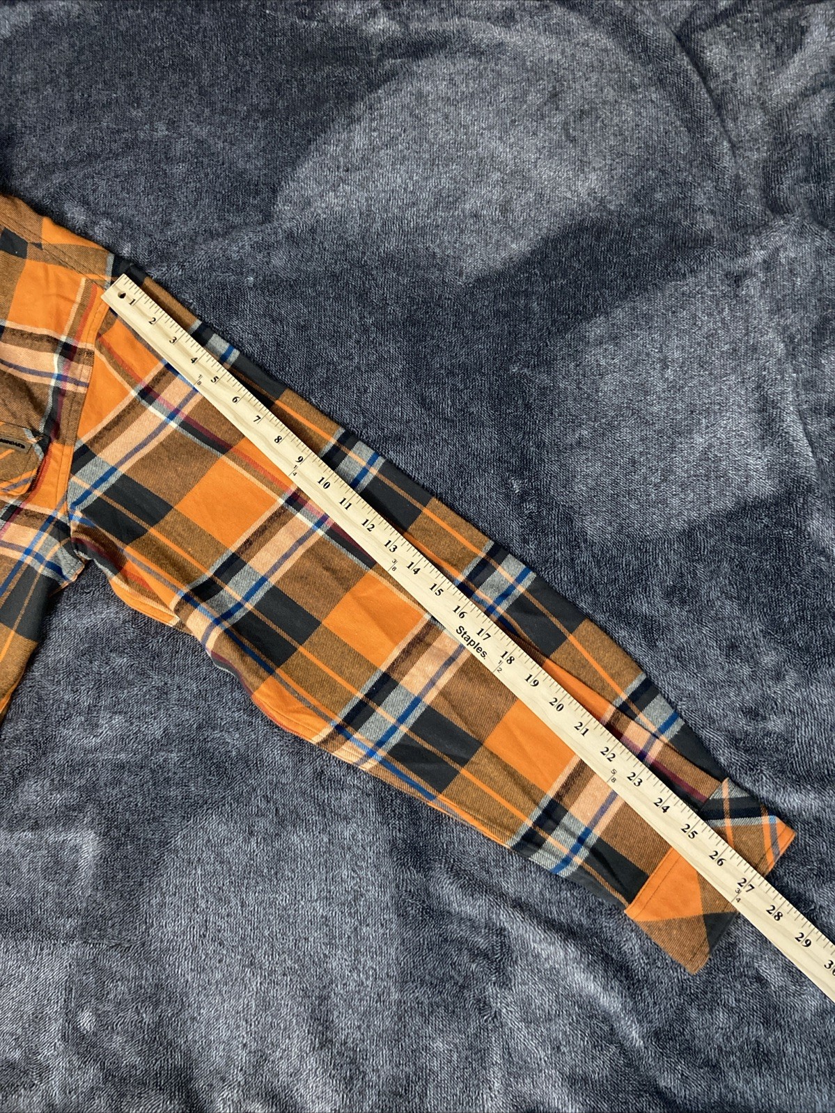 Legendary Whitetails Men’s Orange Plaid Long Sleeve Flannel Button Up Size LT