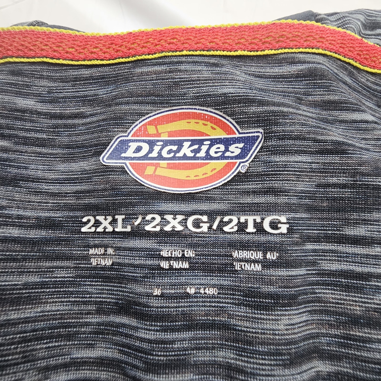 Dickies Contemporary Medical Scrub Top Gray & Red Womens 2XL Pit To Pit 24IN
