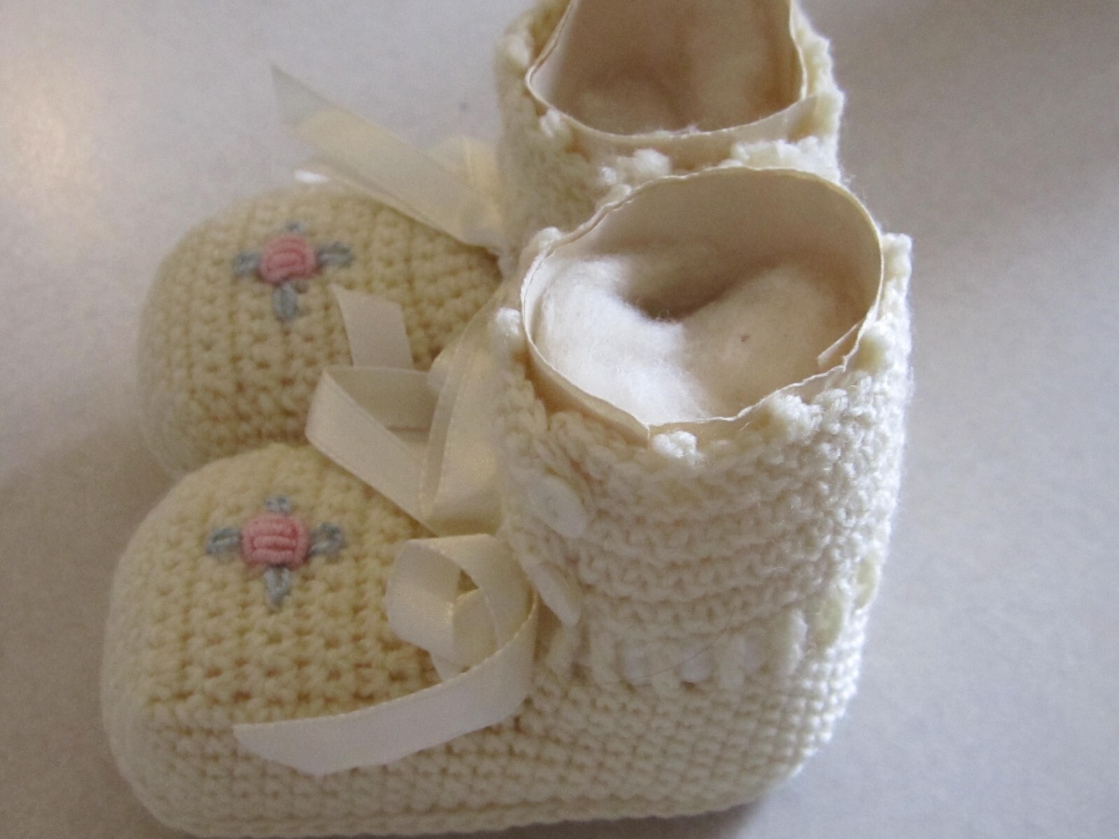 NOS Vintage Hand Crocheted Ivory Pink Blue Flower Infant Booties