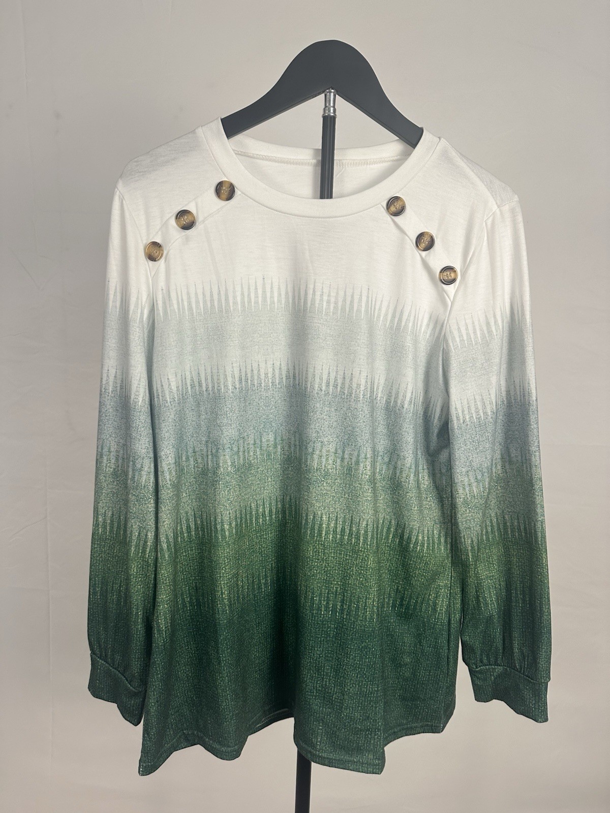 Green White Ombre Knit Button Accent Long Sleeve Crew Neck Top L