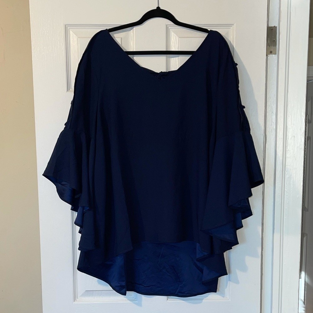 Roaman’s Navy Blue Bell Sleeve Blouse Tie Back Tunic Plus Size 18/20 NWT