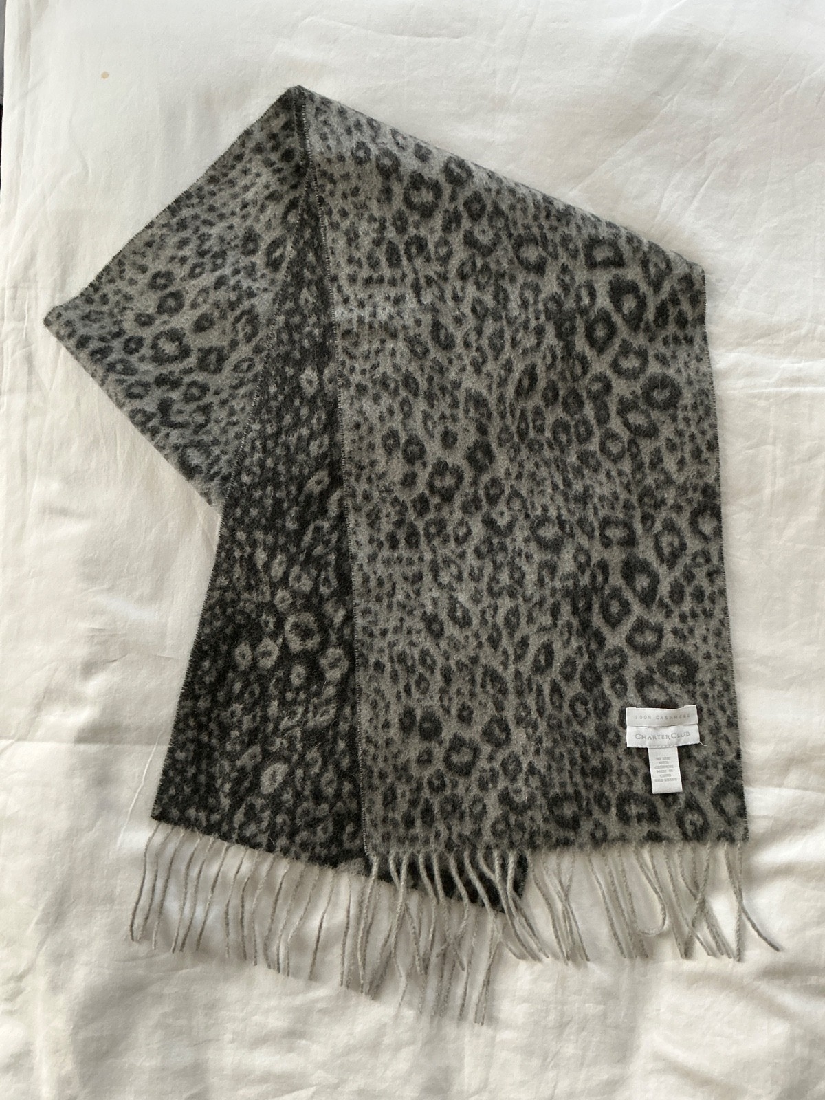 Charter Club Cashmere Fringed Leopard Print Scarf Lt+Dk Gray 68×10 EXC Rect
