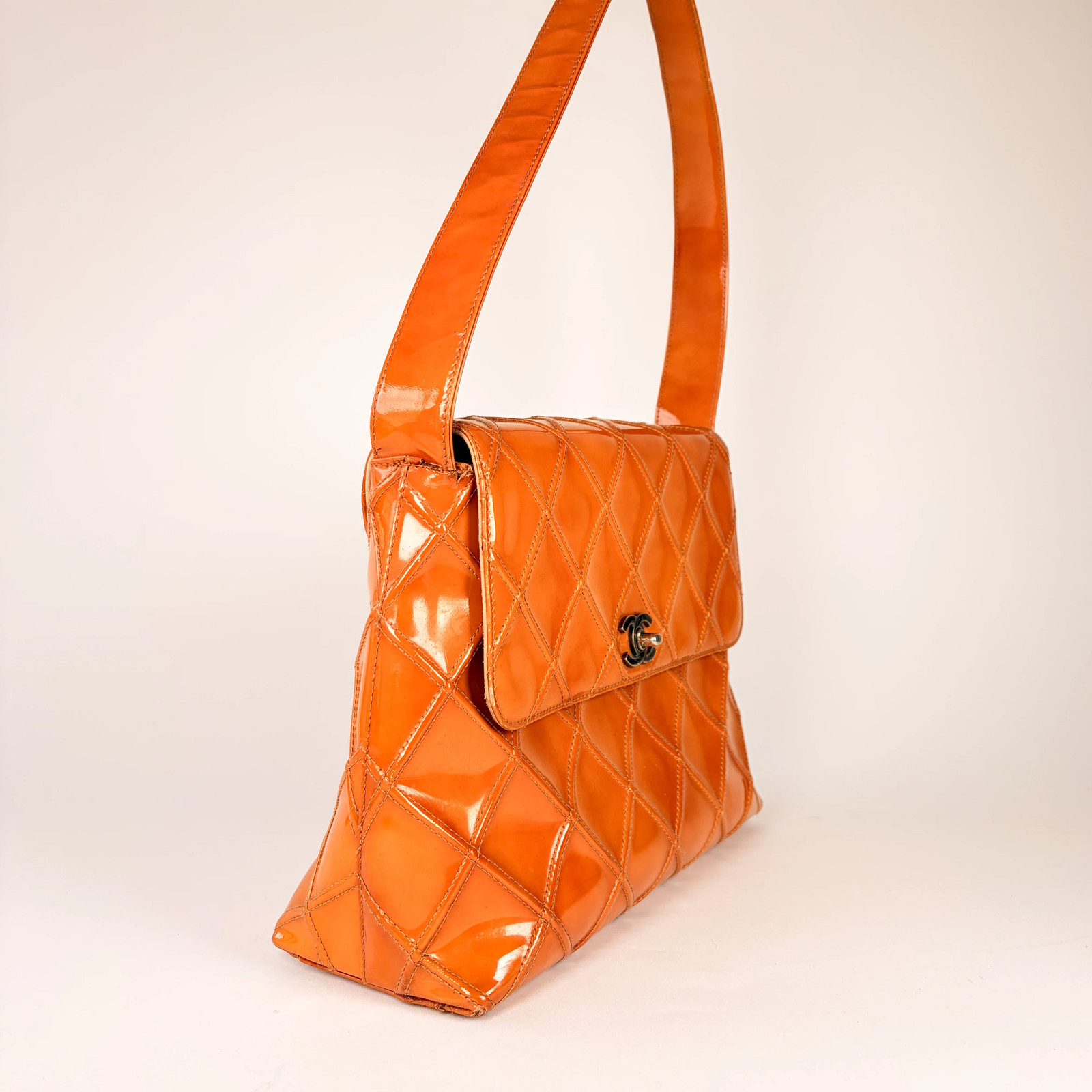 Matelasse Shoulder Bag