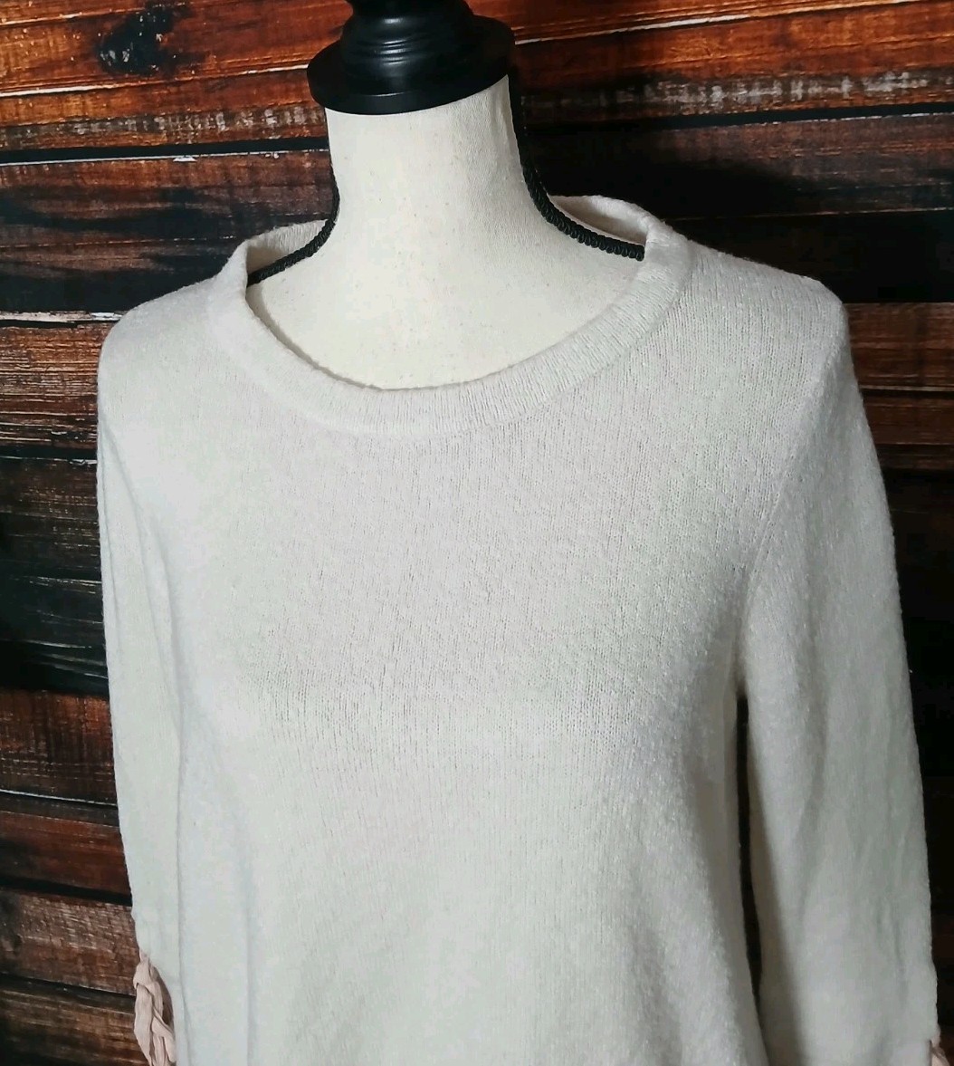 Octavia Sweater Size M White Bell Sleeve Tie Cuff Maternity