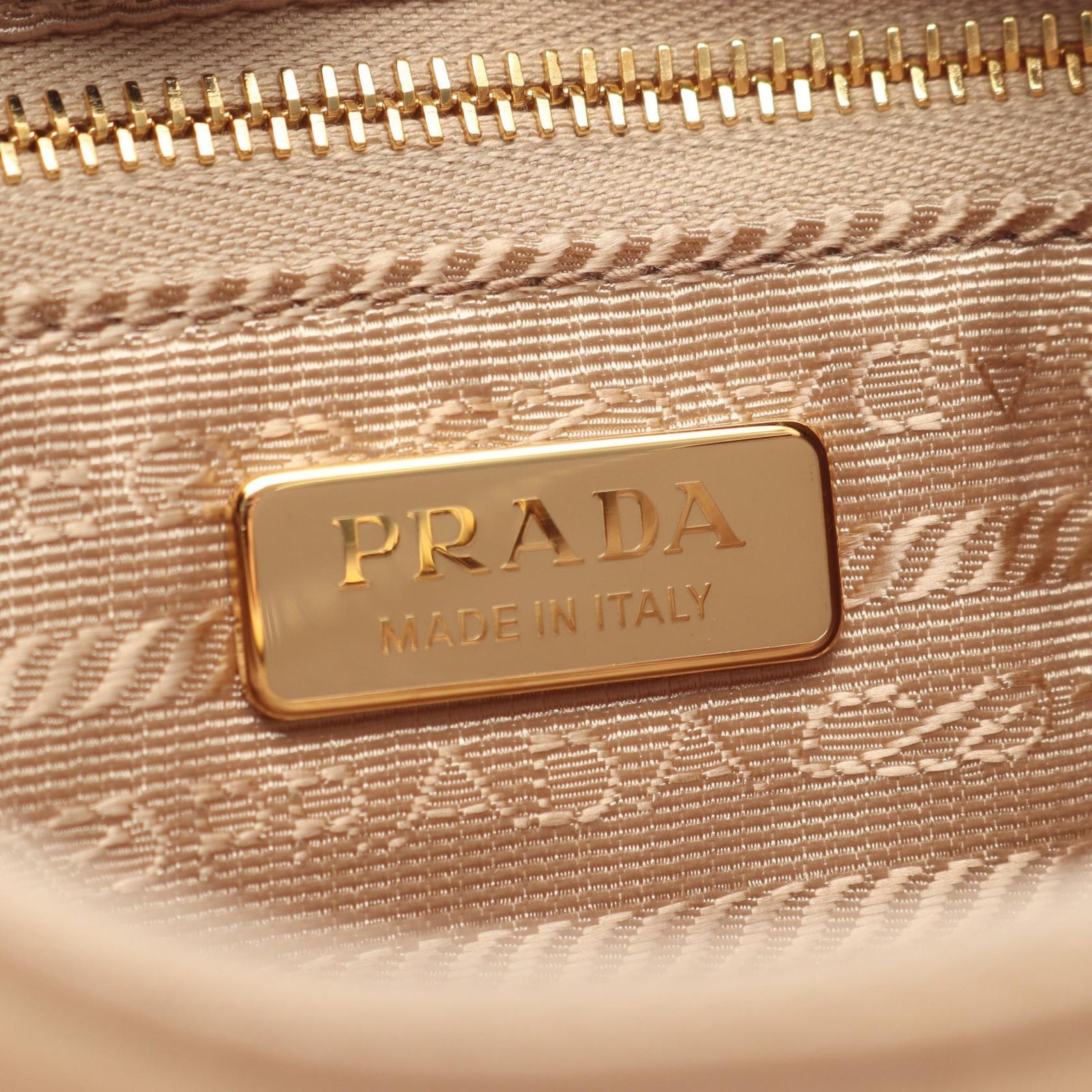 PRADA Re-Edition 2005 Re-Nylon mini Handbag 1N204XR064F0Y8C leather Beige NEW