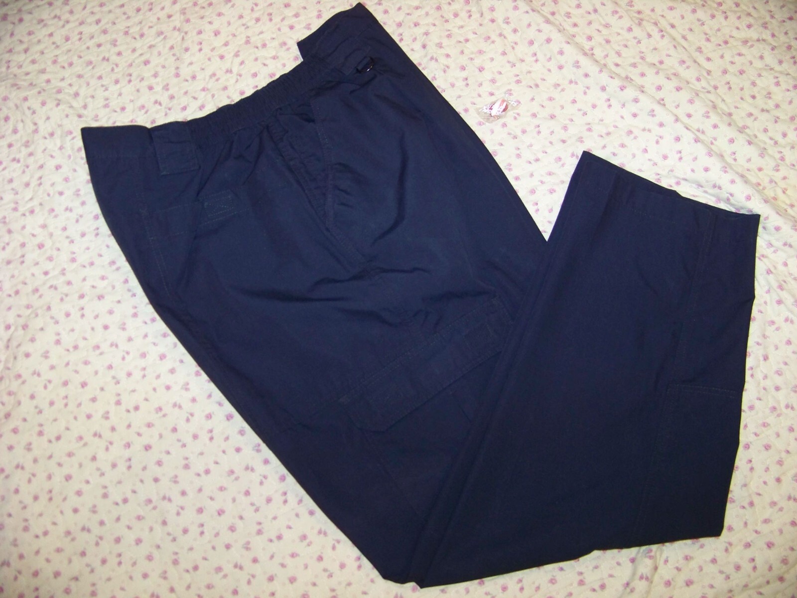 Propper Tactical Workwear Pants – Measures 40 x 32 – Excellent condition….
