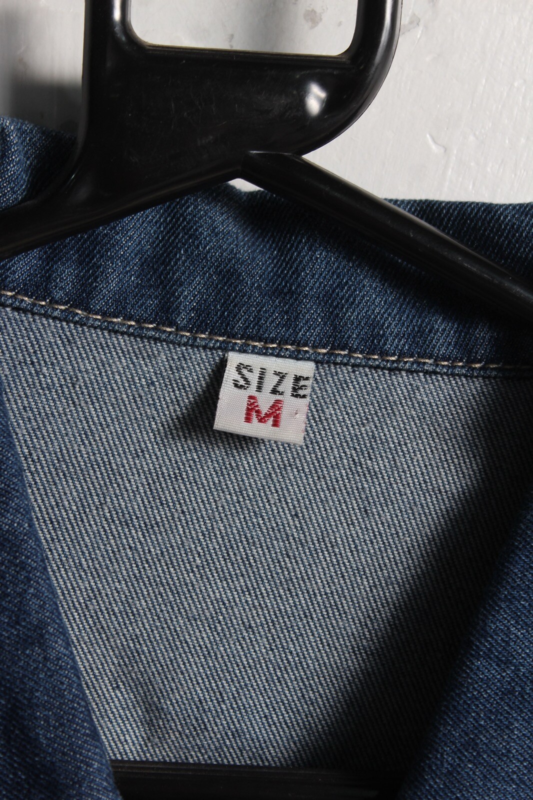 Vintage 90’s Denim Jacket With Cut Up Back Blue – Size Medium M (D64)