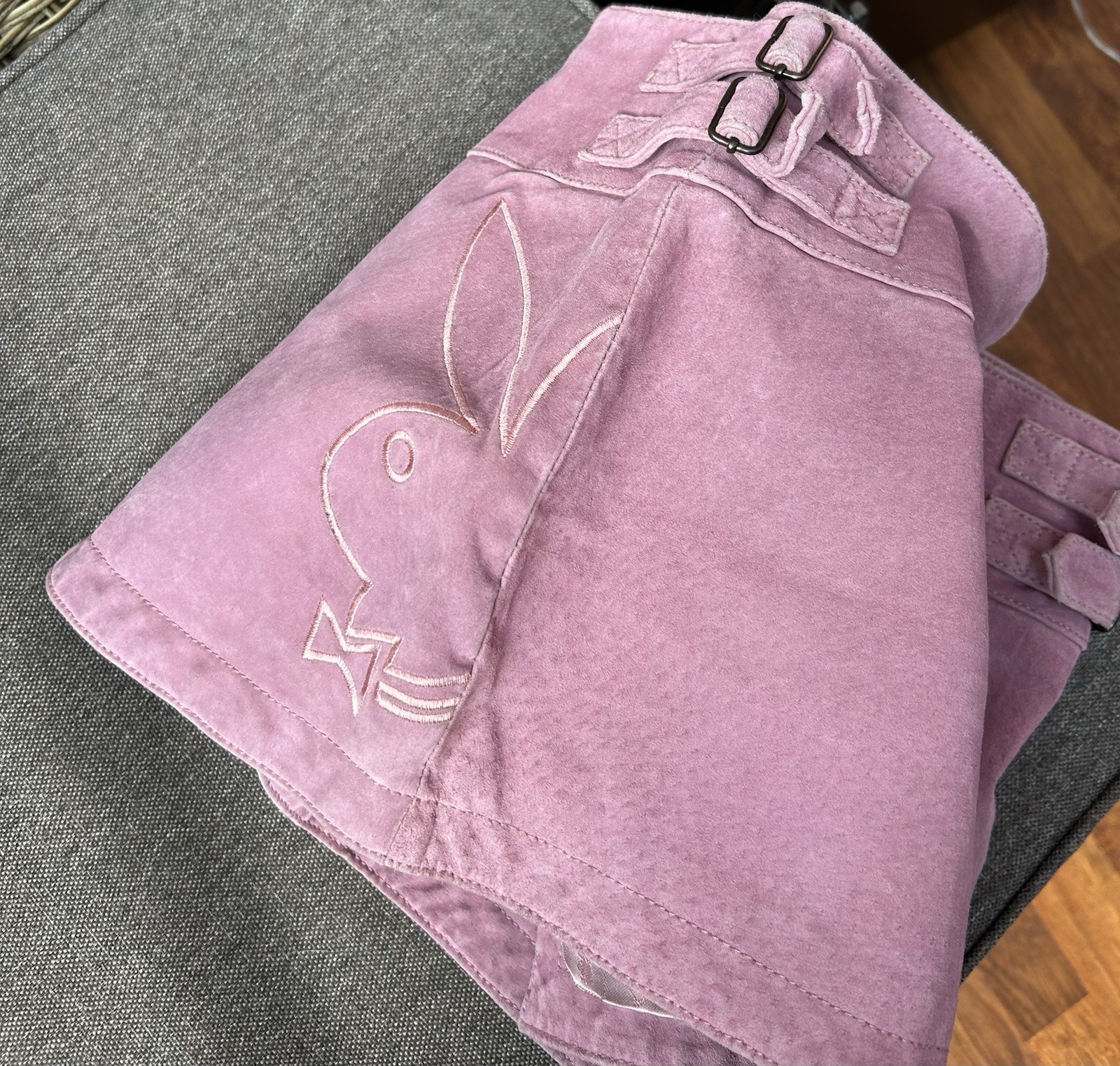 Vintage Playboy Pink Suede Bunny Head Logo Mini Wrap Skirt Buckled Detail Sz 10