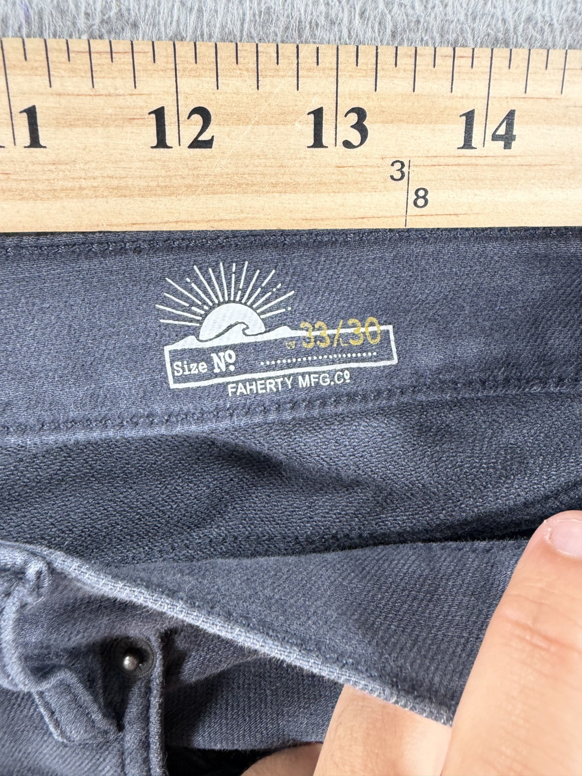 Faherty Jeans Mens 32×28 Gray Charcoal Wash Regular Straight Denim Pants Casual