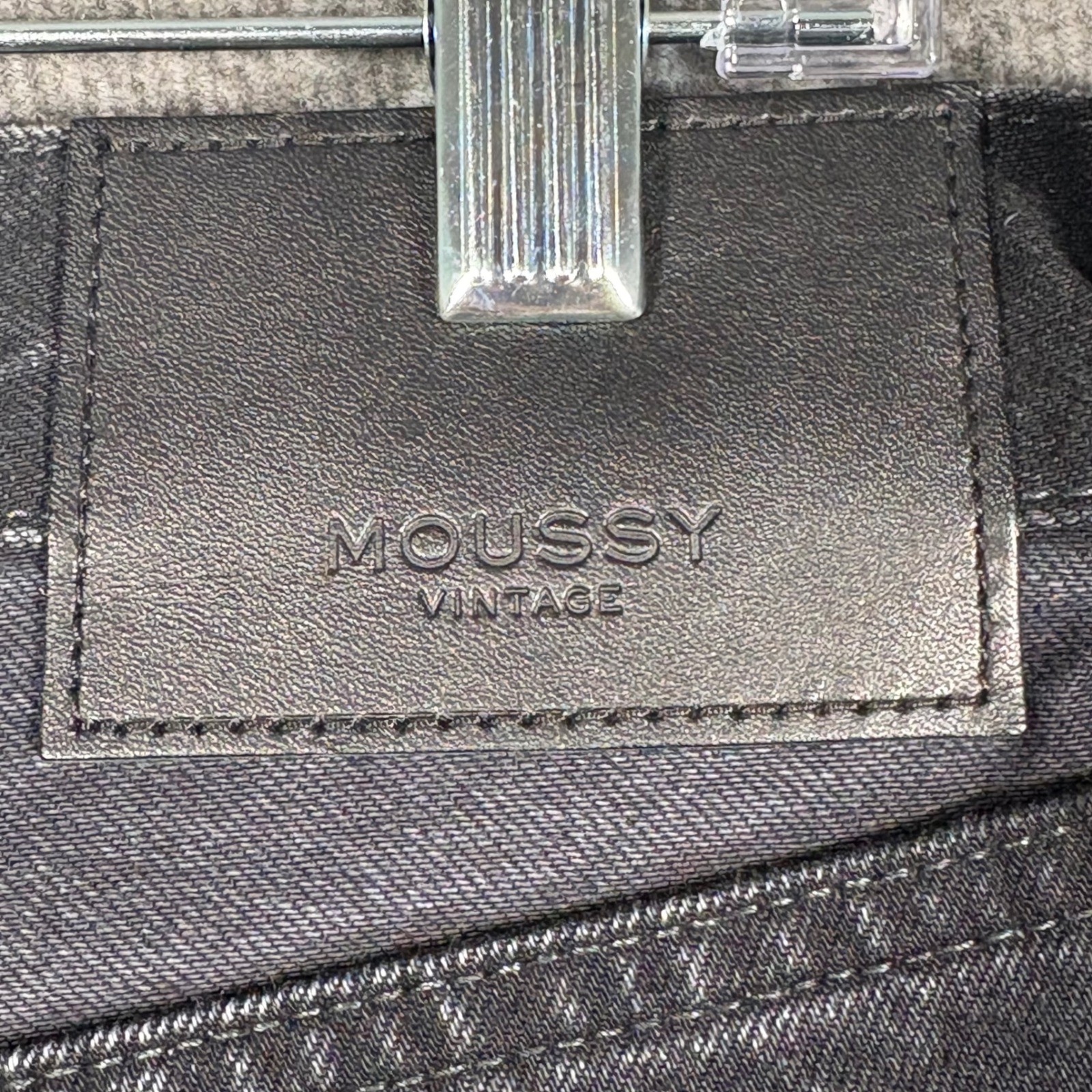 Moussy Vintage MV Hearthstone Straight Black Two Tone Jeans 540HSC11-5250 Sz 29