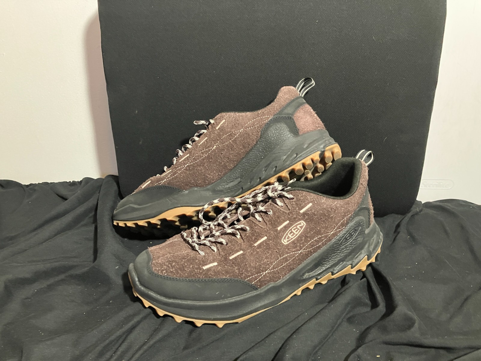 Keen Jasper Zionic Athletic Hiking Trail Shoes Java/Birch Men’s Size 12