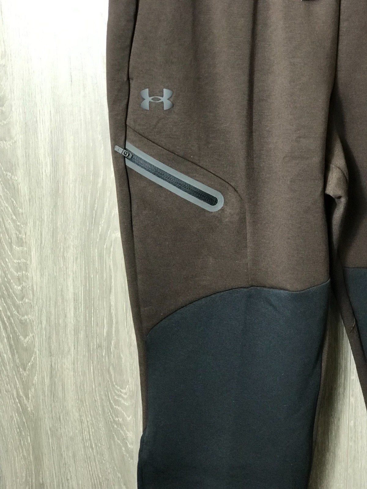 Under Armour Storm Men’s Size L Black/Brown Unstoppable Fleece Jogger $100 NWT