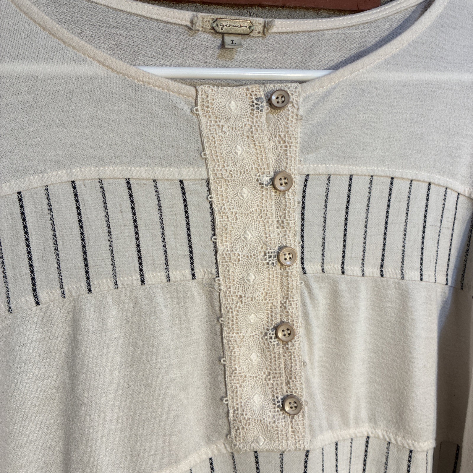Gimmicks Boho Top Womens Size Large Beige Lace Festival Long Sleeve