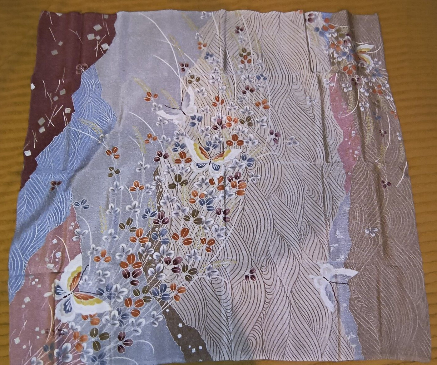 Stunning Scarf w/Flowers- Butterfly Motif (Japan)