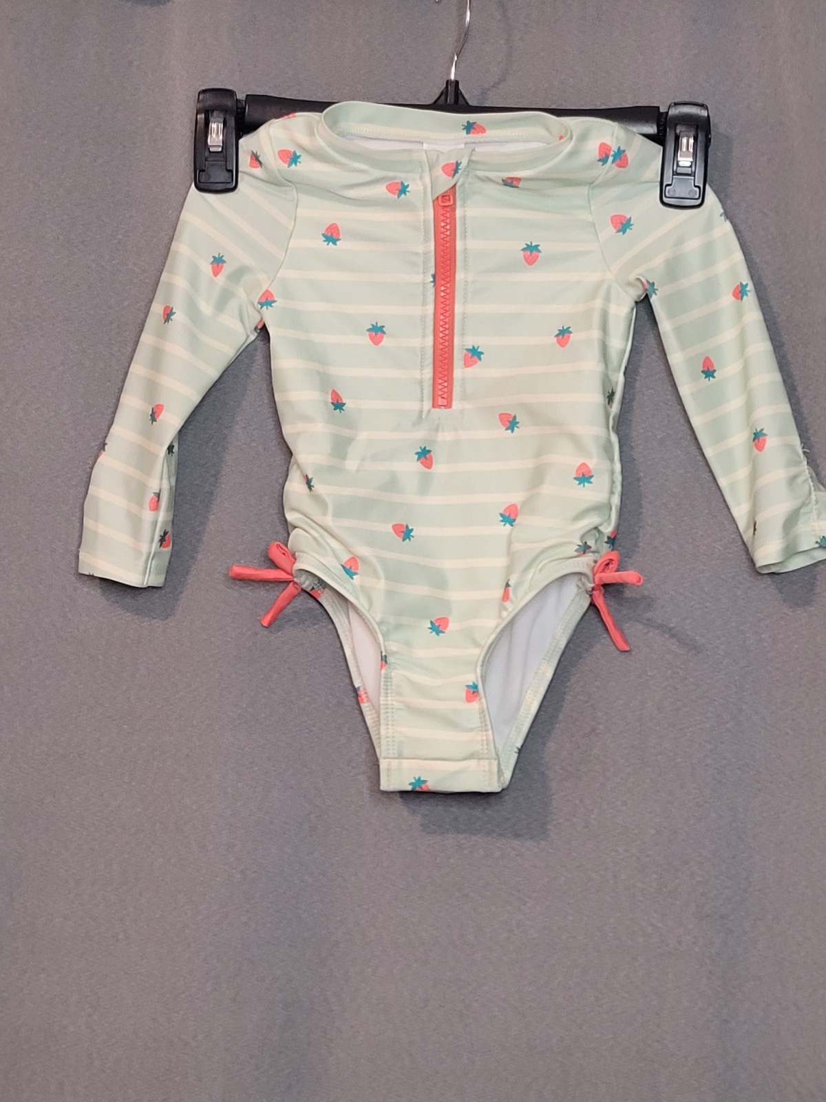 Cat & Jack Swimsuit Toddler Girls 18 Mos Mint Green Strawberry Print Rash Guard