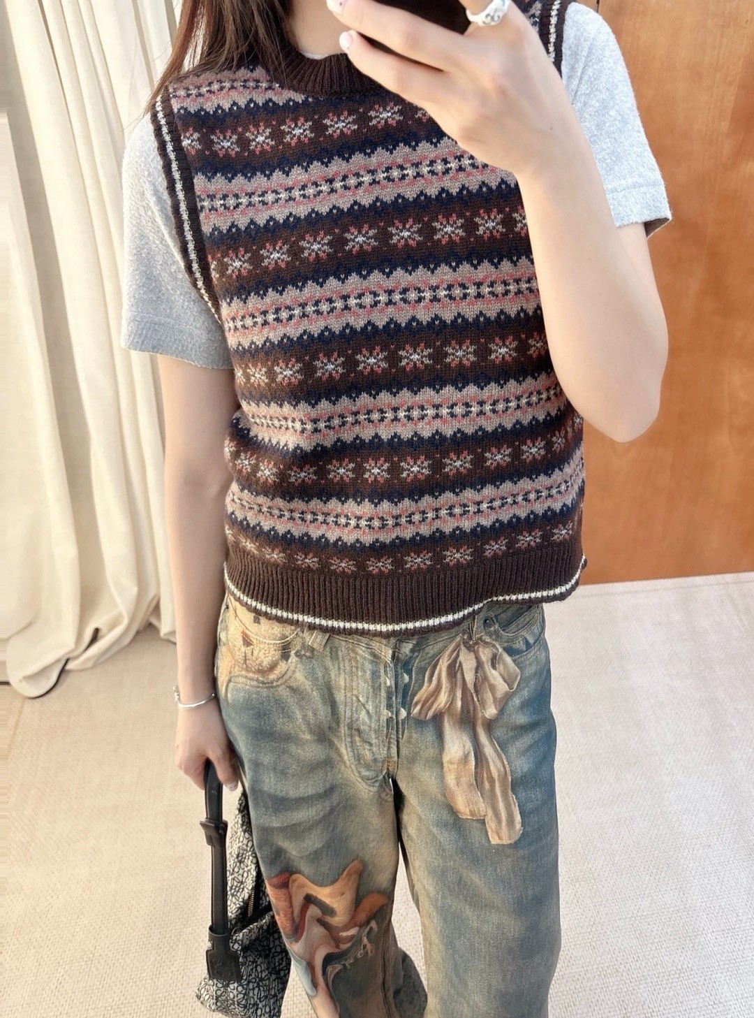 Doen French Round-Neck Sleeveless Slim-Fit Vintage Cashmere Knit Vest
