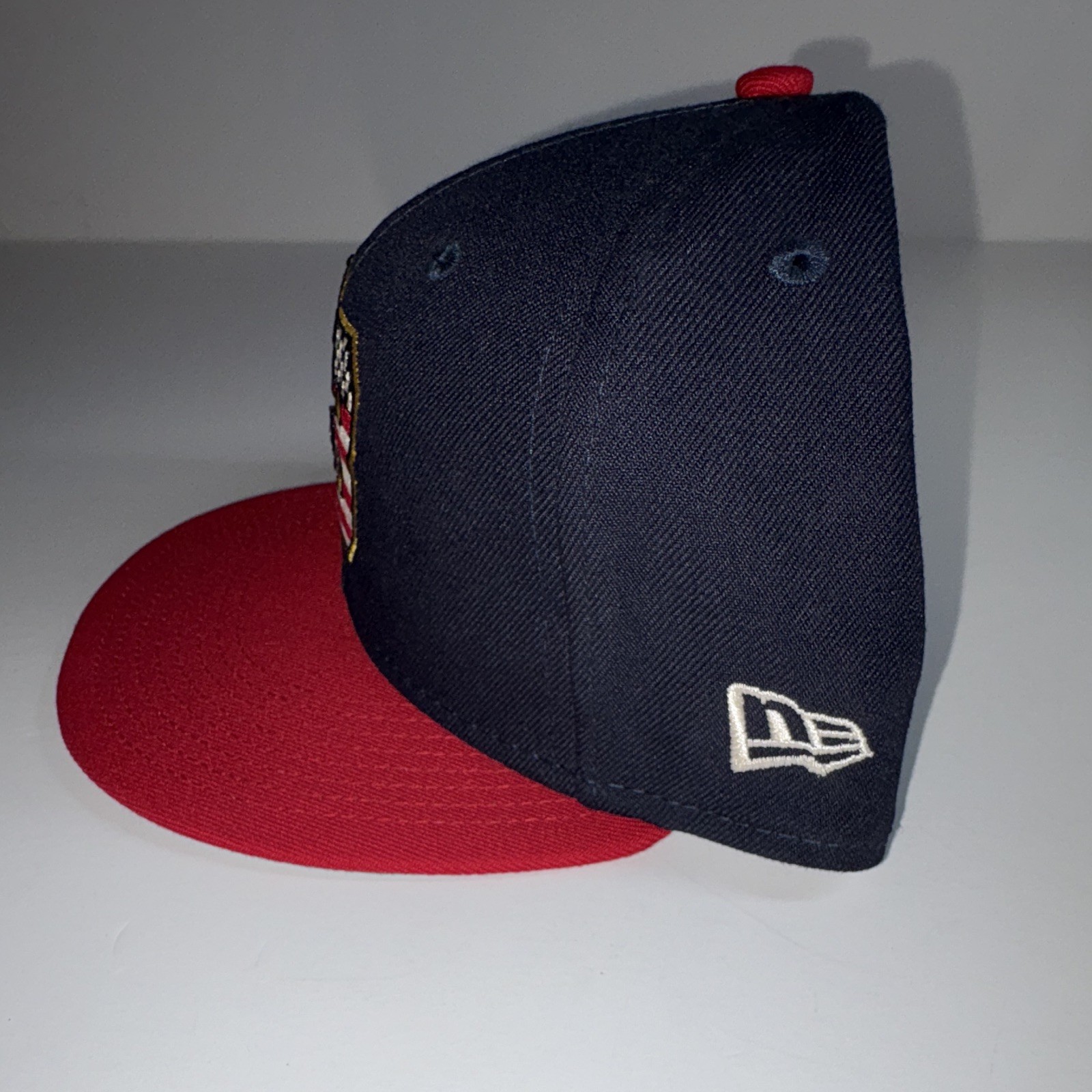 Buffalo Bisons New Era 59FIFTY Itn’l League Fitted Baseball Cap Navy/Red 7 3/4