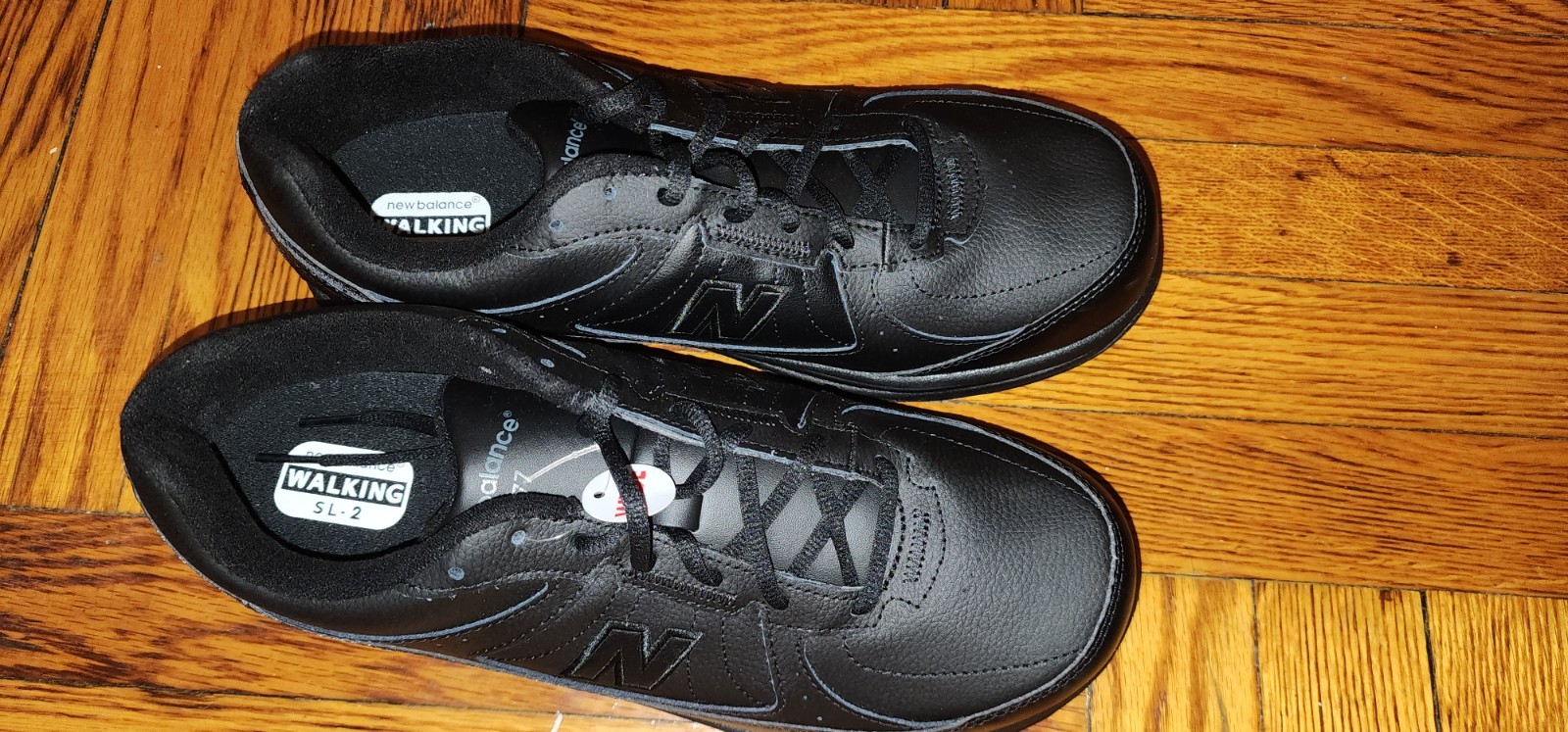 Black NEW BALANCE