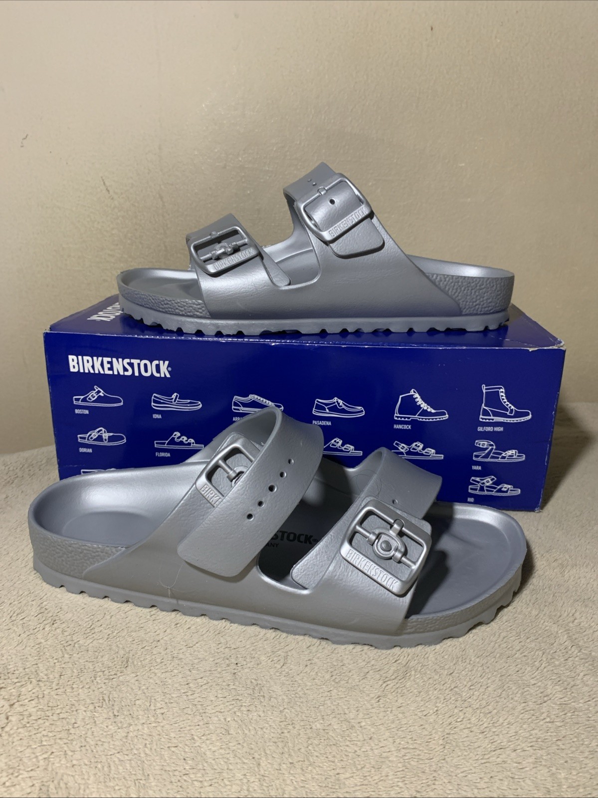Women’s Size 8 Birkenstock 39 Arizona EVA Foam Sandals Gray Silver NWOT New ✅
