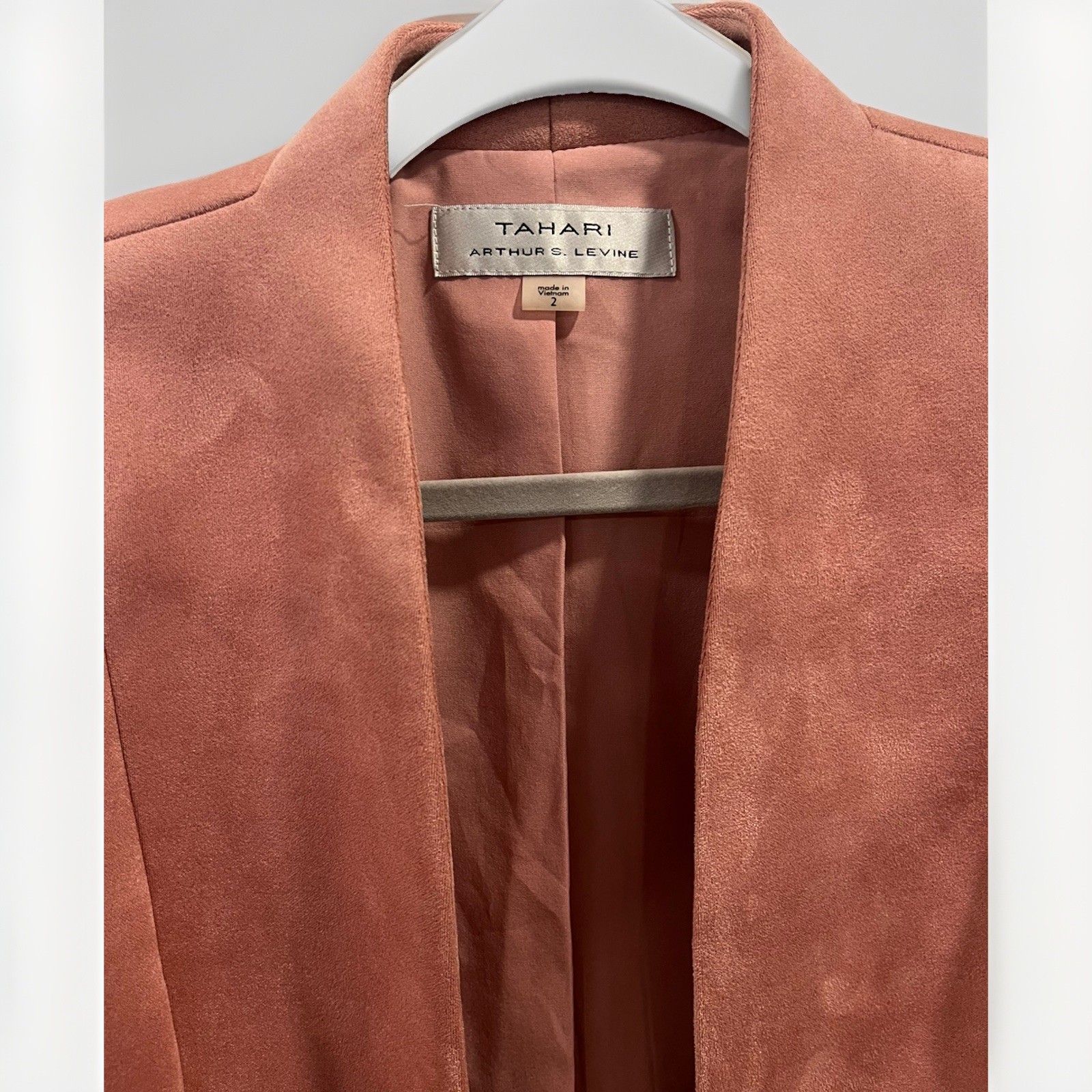 Tahari Arthur S. Levine Pink Faux Suede Open Front Blazer Jacket Size 2