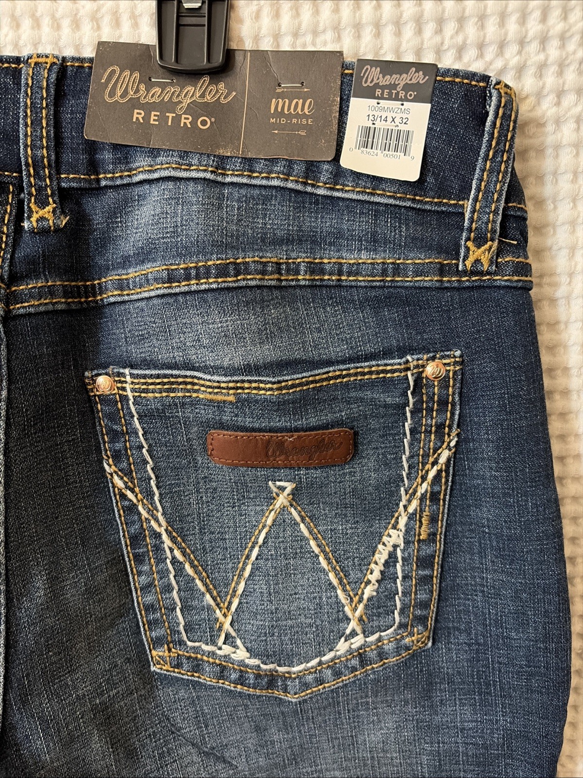 Wrangler Retro Bootleg Mae Mid-Rise Women’s Jeans Dark Wash Size 13/14×32 NWT