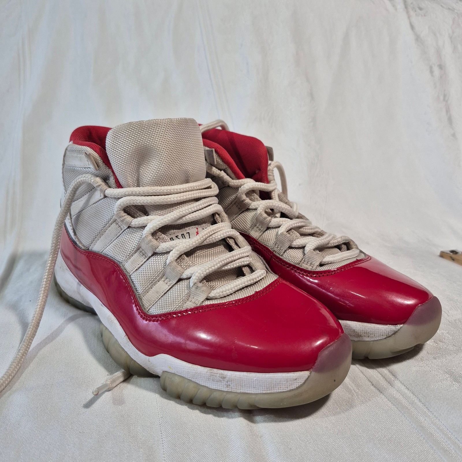 Jordan 11 Retro High Cherry 7.5 Sneakers
